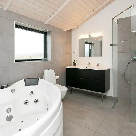 Holiday home 10 Person In L Kken *