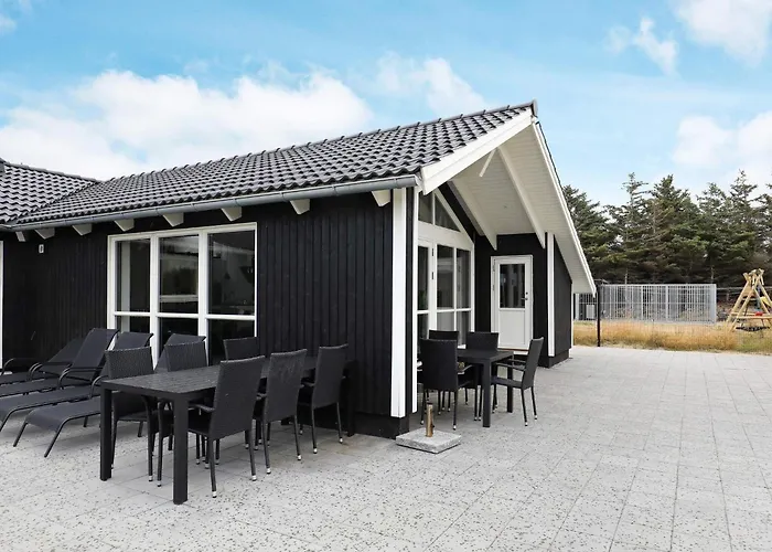 10 Person In Lokken-by Traum Feriehus *